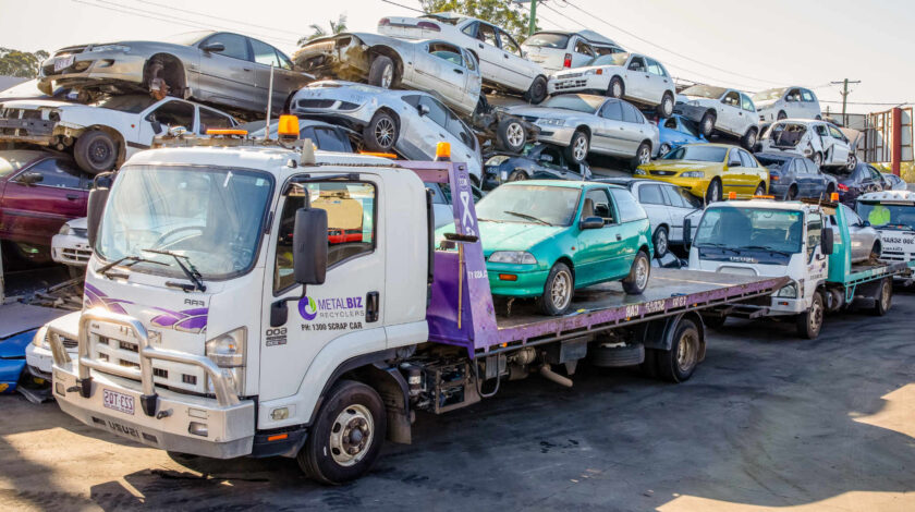 Advantages of getting car wrecker services